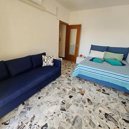 La Brezza, Bilocale Ad A 30 Metri Dalle Spiagge Arma di Taggia